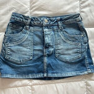 Double Pocket Denim Mini Skirt